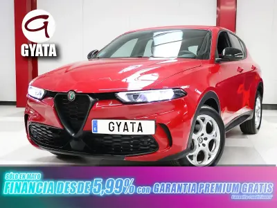 Usado Alfa Romeo Tonale Sprint 130 CV (95 kW) 2023 Rojo SUV