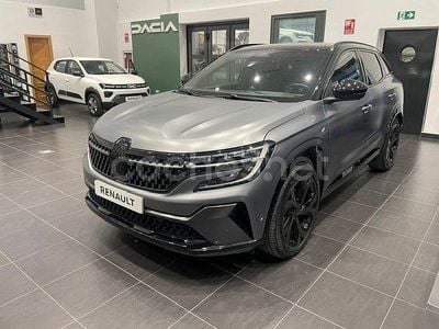 Gris / plata Usado 2022 Renault Austral Iconic Esprit Alpine SUV | 29.900 € (Precio justo)