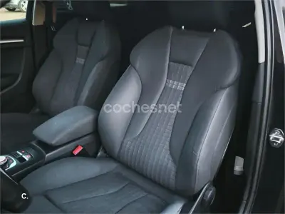 Usado Audi A3 Ambition 150 CV (110 kW) 2012 Negro Utilitario