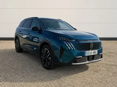Usado Peugeot 5008 Allure 145 CV (106 kW) 2025 Azul SUV