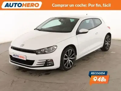 Usado VW Scirocco R-line BlueMotion 125 CV (91 kW) 2017 Blanco Coupe