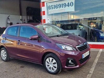 Usado Peugeot 108 Allure 69 CV (50 kW) 2018 Granate Berlina