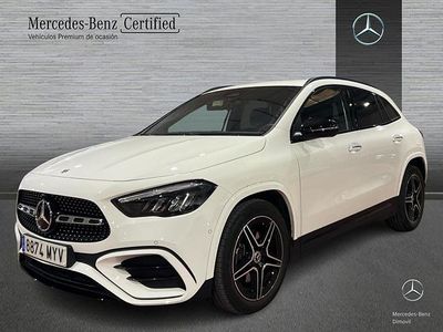 Usado Mercedes GLA200 AMG line 150 CV (110 kW) 2024 Blanco polar SUV