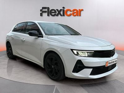 Usado Opel Astra Edition 131 CV (96 kW) 2023 Blanco Berlina