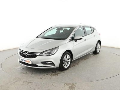 Usado Opel Astra Dynamic 125 CV (91 kW) 2018 Gris Utilitario