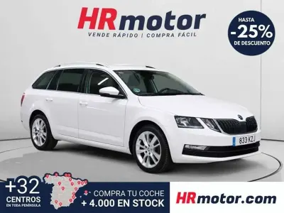 Occasion Skoda Octavia Ambition 116 ch (85 kW) 2019 Blanc Citadine