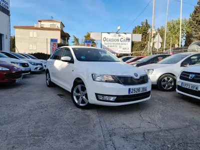 Usado Skoda Rapid Ambition 86 CV (63 kW) 2015 Blanco Utilitario