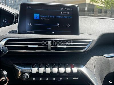 Occasion Peugeot 3008 Allure 130 ch (95 kW) 2019 Blanc SUV