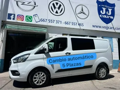 Usado Ford Transit Custom Trend 130 CV (95 kW) 2022 Blanco Familiar