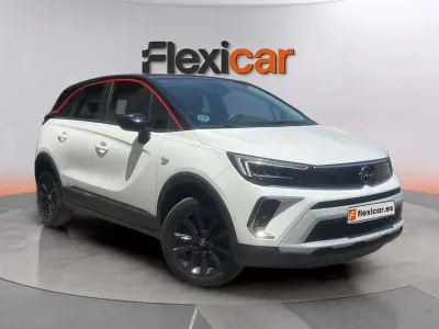 Usado Opel Crossland GS Line 110 CV (80 kW) 2021 Blanco SUV
