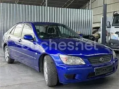Usado Lexus IS200 155 CV (114 kW) 2001 Azul Berlina