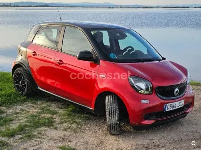 Usado Smart ForFour Passion 71 CV (52 kW) 2015 Rojo Utilitario