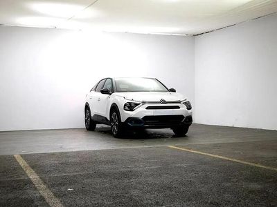 Brugt Citroën e-C4 Shine 100 kW (136 HK) 2023 Hvid Hatchback