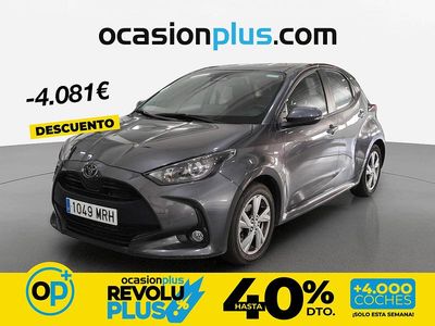 Usado Toyota Yaris Hybrid Active 116 CV (85 kW) 2024 Blanco Berlina