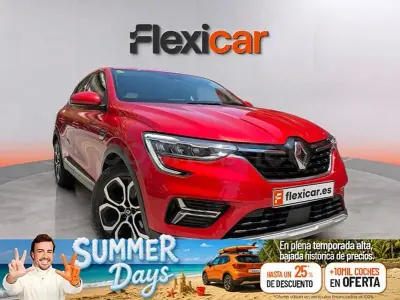 Usado Renault Arkana 145 CV (106 kW) 2022 Rojo SUV