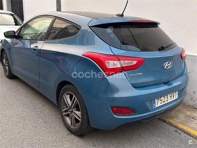 Azul Usado 2014 Hyundai i30 Sport Berlina | 8500 € (Precio justo)