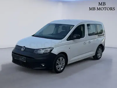 Usado VW Caddy 122 CV (89 kW) 2021 Blanco Monovolumen