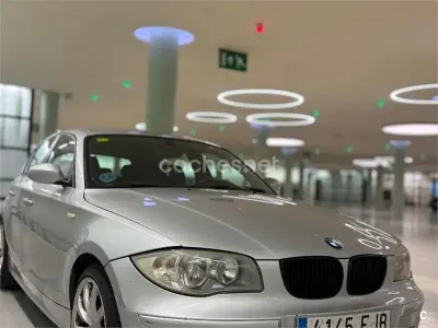 Usado BMW 118 129 CV (94 kW) 2006 Blanco Utilitario
