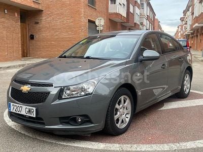Gris / plata Usado 2010 Chevrolet Cruze LS Berlina | 4990 € (Super precio)