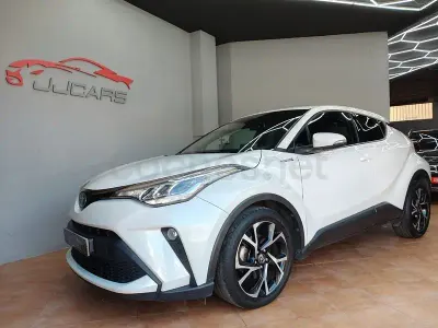 Usado Toyota C-HR Advance 122 CV (89 kW) 2022 Blanco SUV