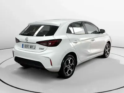 Usado MG MG3 Comfort 194 HP (142 kW) 2025 Branco Citadino