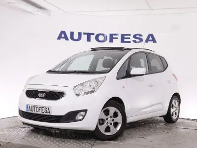 Usado Kia Venga 115 CV (84 kW) 2012 Blanco Utilitario