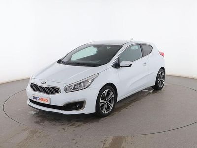 Blanco Usado 2017 Kia ProCeed Utilitario | 10.699 € (Precio justo)