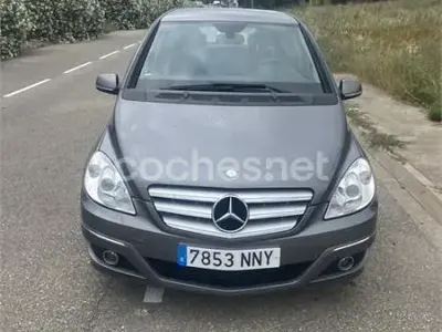 Usado Mercedes B180