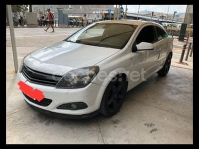 Opel Astra GTC