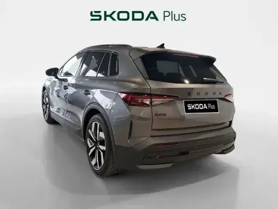 Usado Skoda Elroq SportLine 210 kW (286 CV) 2026 Gris SUV