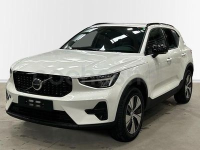 Nuevo Volvo XC40 Plus 163 CV (119 kW) 2025 Blanco SUV