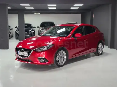Begagnad Mazda 3 Sportive 150 HK (110 kW) 2013 Röd Sedan