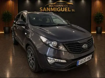 Usado Kia Sportage 116 CV (85 kW) 2012 Azul SUV