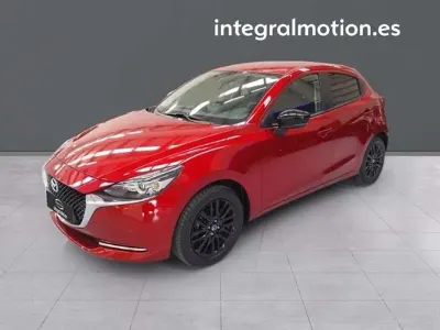 Usado Mazda 2 Homura-Line 90 CV (66 kW) 2023 Rojo Utilitario