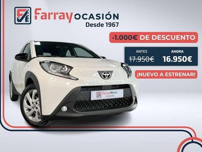 Blanco Nuevo 2025 Toyota Aygo Play Utilitario | 16.950 € (Un poco caro)