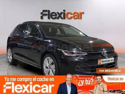 Usado VW Golf VIII 116 CV (85 kW) 2025 Negro Berlina