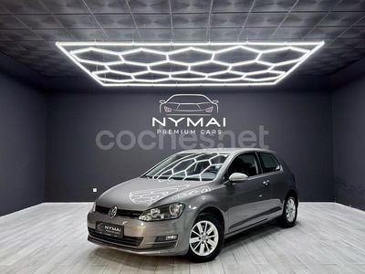 Gris / plata Usado 2015 VW Golf Advance Berlina | 9495 € (Precio justo)