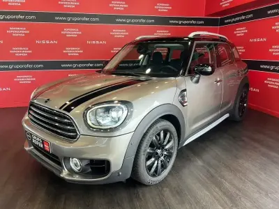 Usado Mini Cooper D Countryman 150 CV (110 kW) 2020 Gris SUV