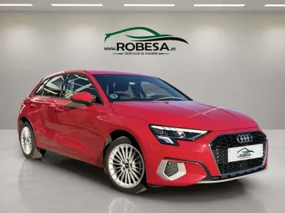 Usado Audi A3 Sportback Advanced Plus 150 CV (110 kW) 2022 Rojo Utilitario