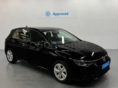 Usado VW Golf VIII 115 CV (84 kW) 2024 Negro Berlina