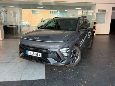 Usado Hyundai Kona N Line 129 CV (94 kW) 2026 Gris / plata SUV