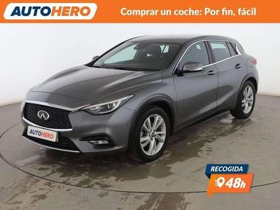 Usado Infiniti Q30 Premium 170 CV (125 kW) 2019 Gris Berlina