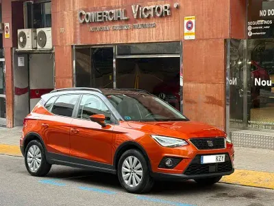 Usado Seat Arona Style 115 CV (84 kW) 2019 Naranja SUV