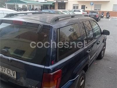Usado Jeep Grand Cherokee Laredo 163 CV (119 kW) 2003 Azul SUV
