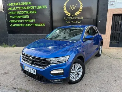 Usado VW T-Roc Advance 115 CV (84 kW) 2020 Azul SUV