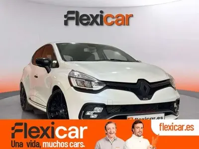 Usado Renault Clio Trophy 220 CV (161 kW) 2018 Blanco Utilitario