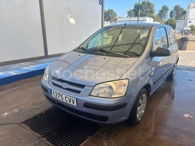 Usado Hyundai Getz 63 CV (46 kW) 2004 Gris / plata Utilitario