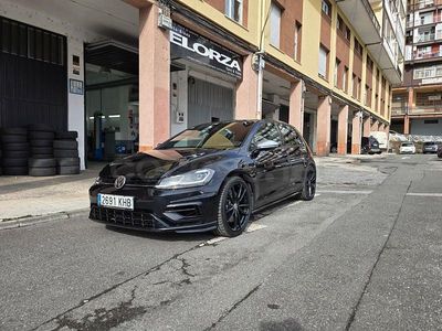 Usado VW Golf VII R 310 CV (228 kW) 2018 Negro Berlina