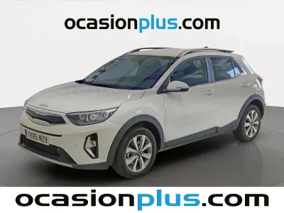 Usado Kia Stonic 101 CV (74 kW) 2025 Blanco SUV