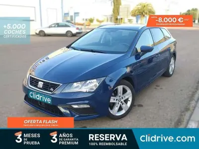 Usado Seat Leon ST FR 184 CV (135 kW) 2018 Azul Familiar